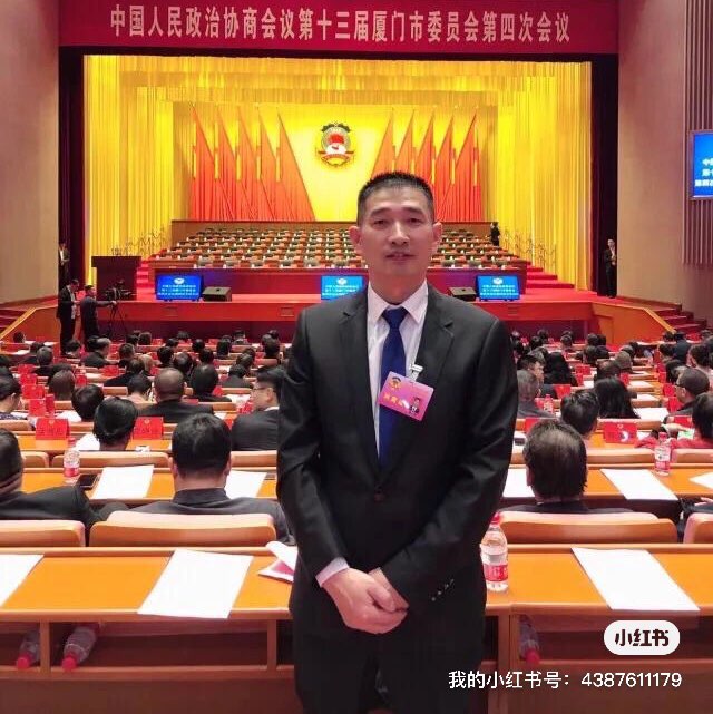张亚雄