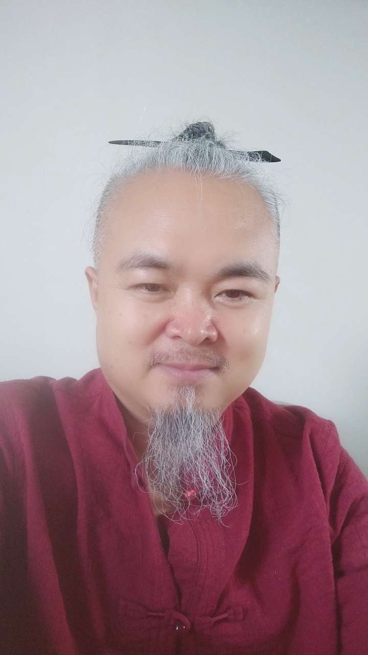 刘金宇，头像设计师